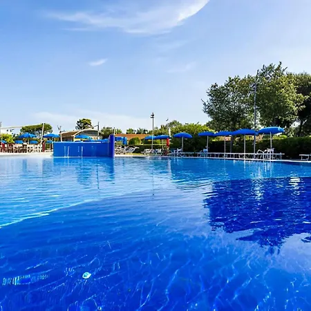 Hotiday Collection - Calambrone 4* Tirrenia