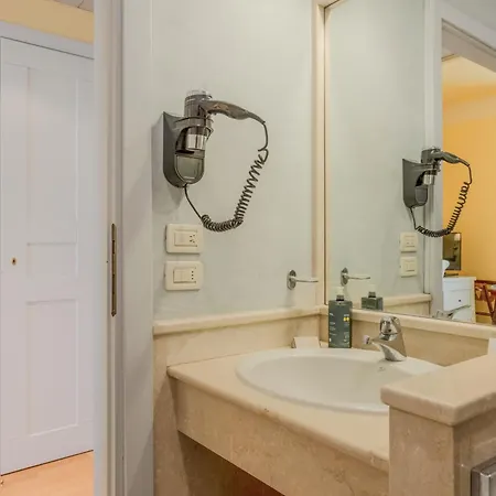 Hotiday Collection - Calambrone Hotel 4*